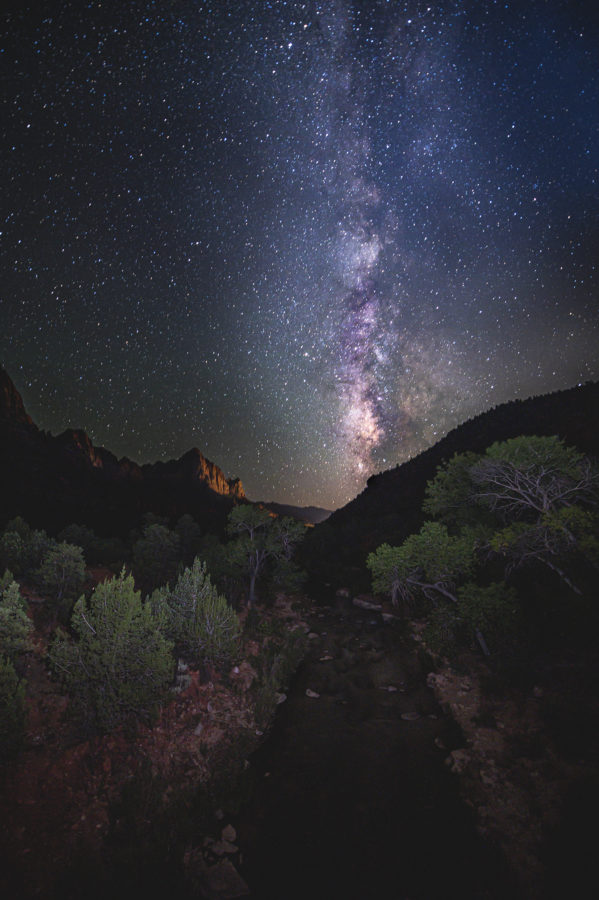 Milky Way over Zion national park